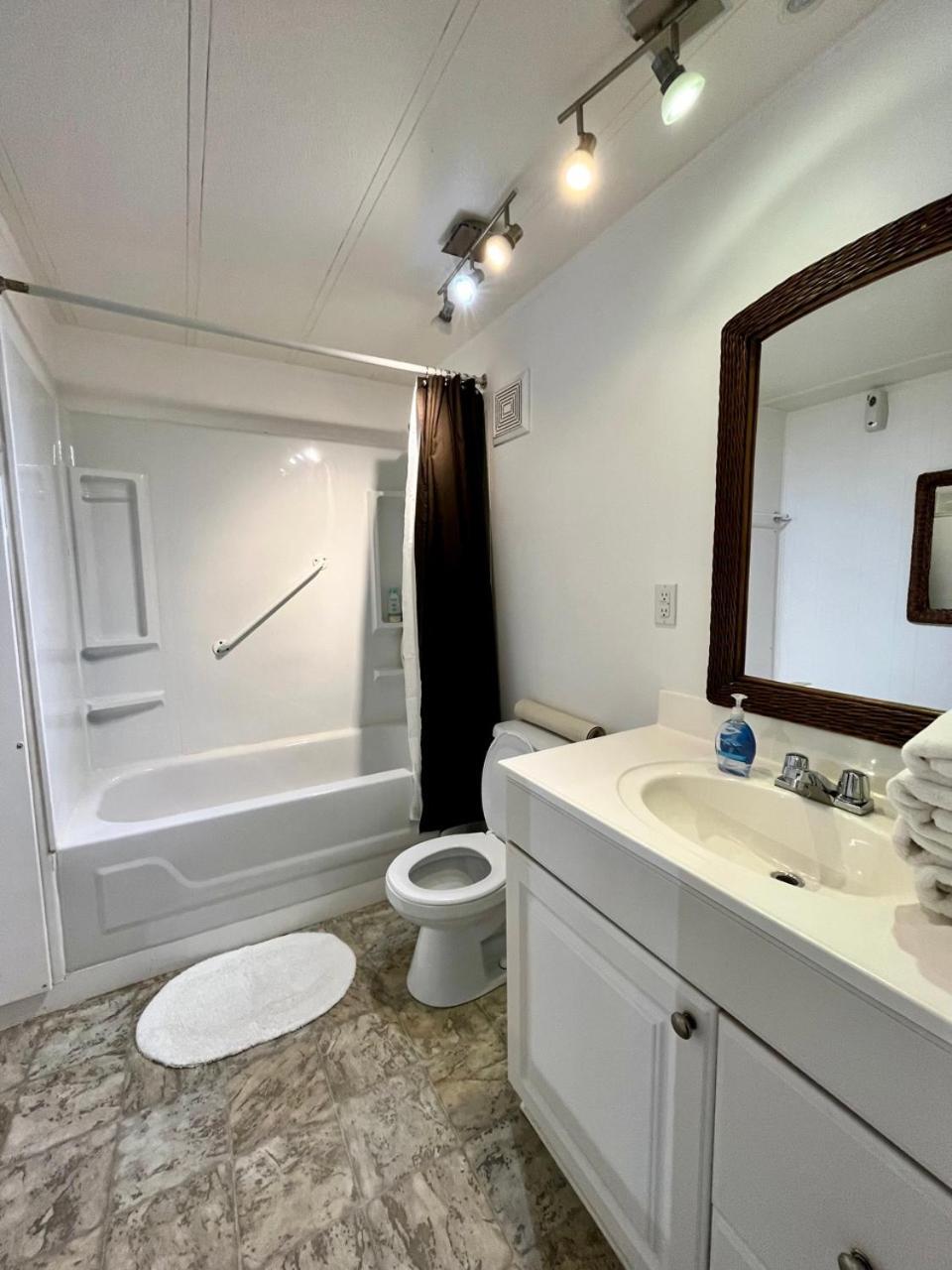 Roberts Roost Resort Quesnel Kültér fotó