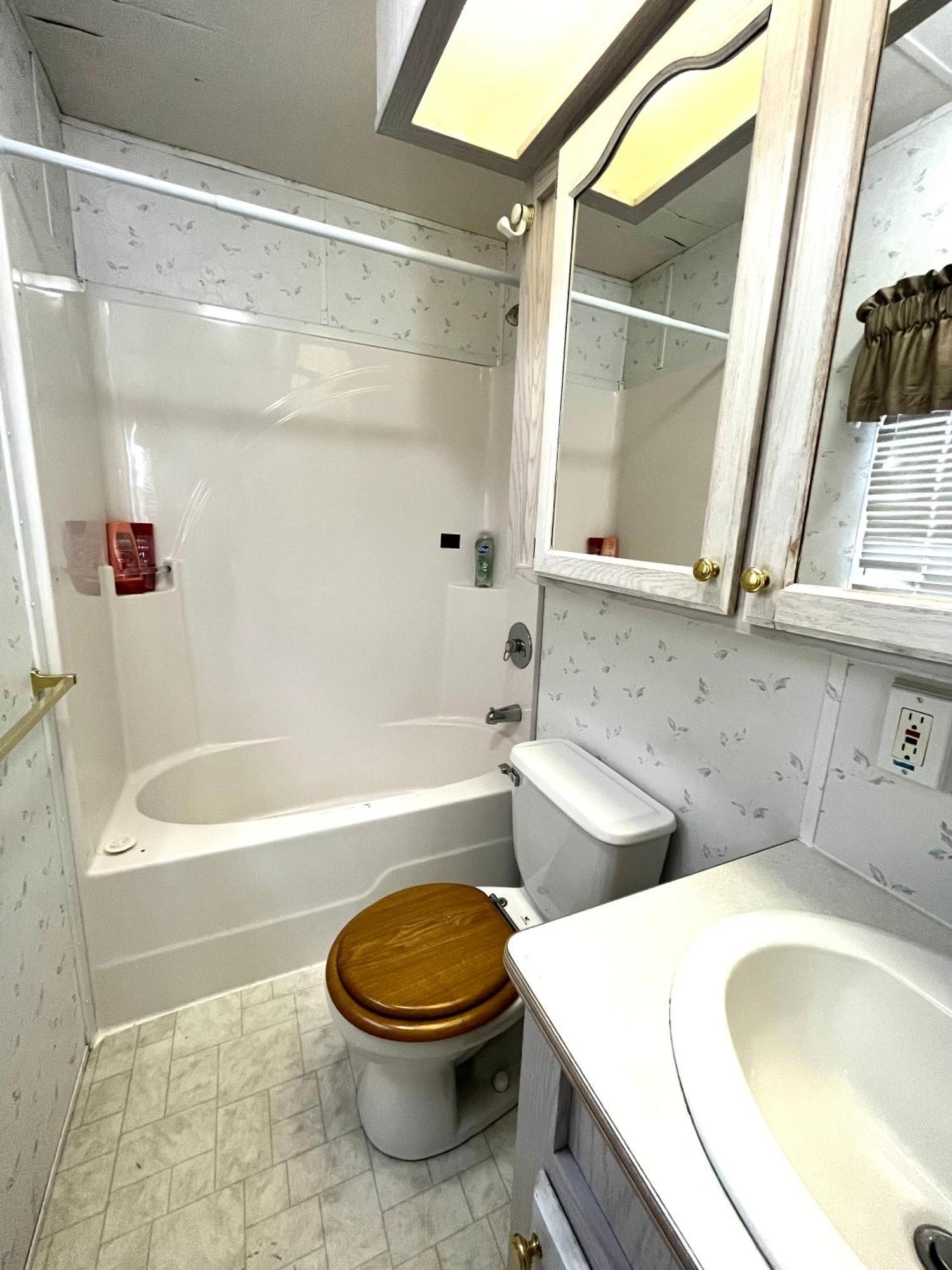Roberts Roost Resort Quesnel Kültér fotó