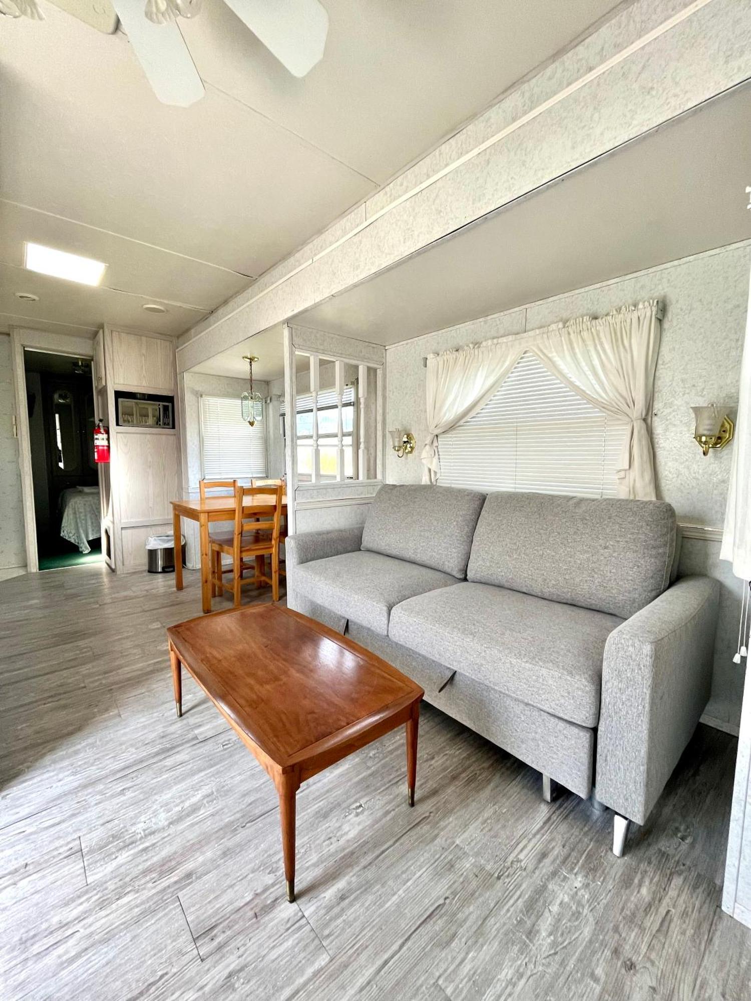 Roberts Roost Resort Quesnel Kültér fotó