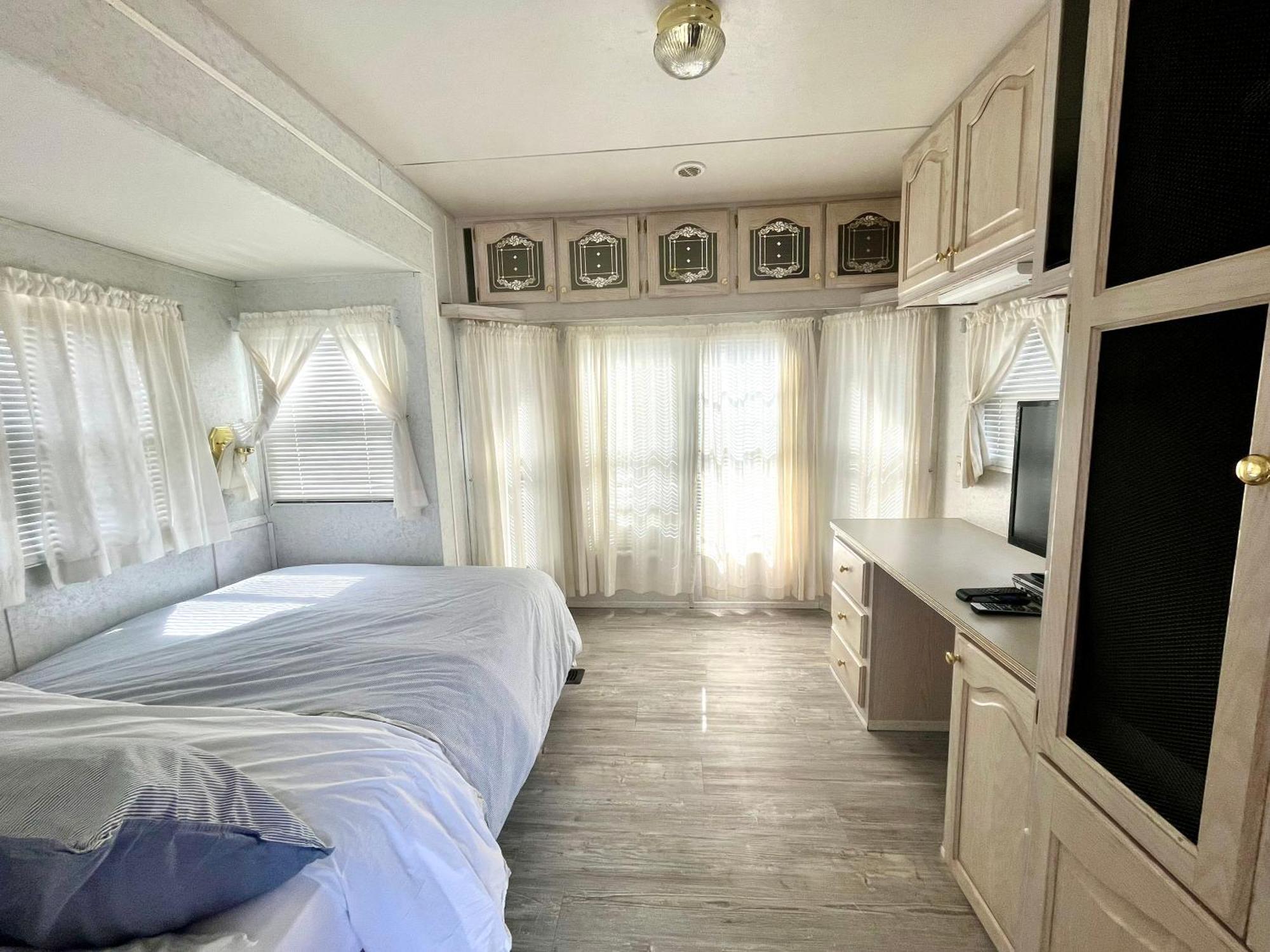 Roberts Roost Resort Quesnel Kültér fotó